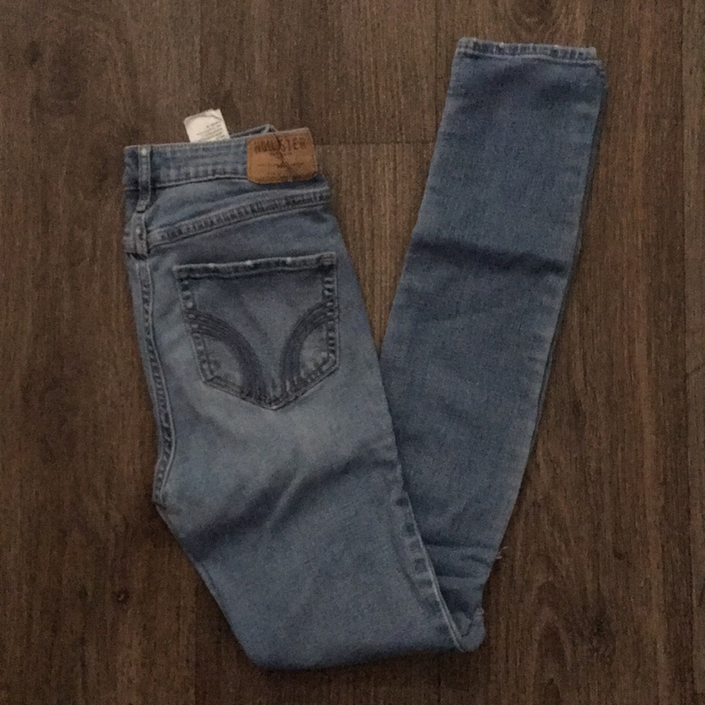 Hollister High Rise Skinny Jeans